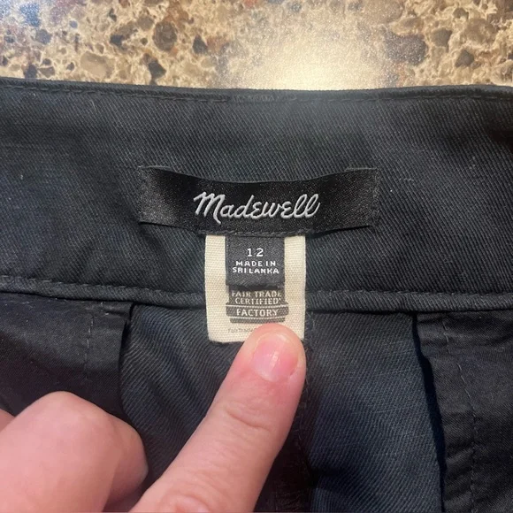 Madewell The Harlow High Rise Wide-Leg Linen-Blend Trouser Pant in True Black - Picture 4 of 9